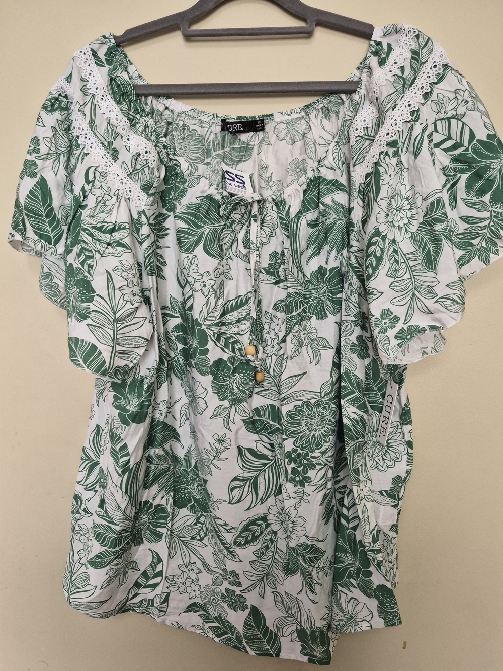 Green Floral Peasant Tunic with Lace Trim